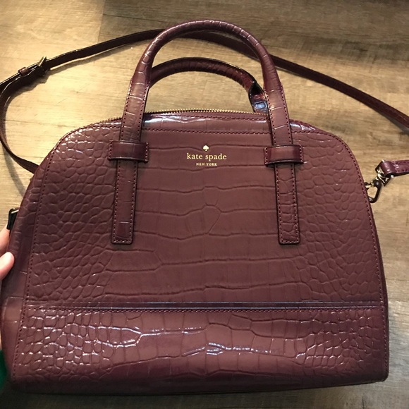 kate spade Handbags - Authentic Kate Spade purse